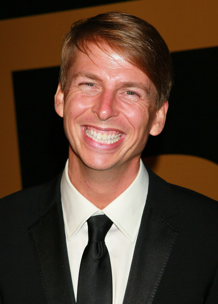 So I realized the other day that Lisa Kudrow and Jack McBrayer could