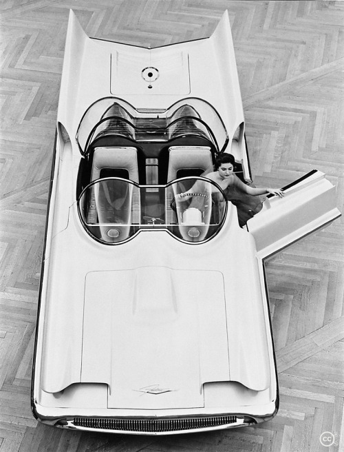 chailatteplease:

theniftyfifties:

The Futura Concept Car, 1954.

Via Wiki: “The Lincoln Futura was a concept car designed by the Lincoln division of Ford Motor Company. It was built by Ghia entirely by hand in Italy at a cost of $250,000 and displayed on the auto show circuit in 1955. In 1966 the car was modified by George Barris into the Batmobile, for the 1966 TV series Batman.”
