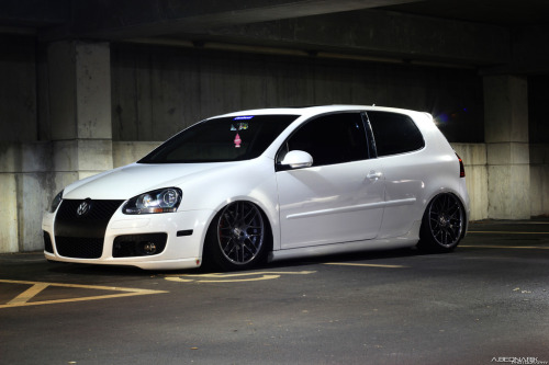 Tagged as Volkswagen GTI Slammed HellaFlush Dope 15 notes Show notes