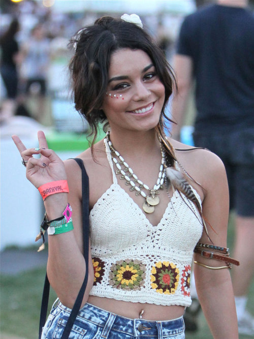 fashion hippie boho young indie happiness peace vanessa hudgens ...