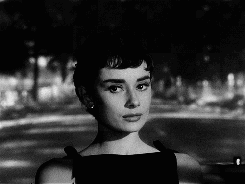 Audrey Hepburn in Sabrina Source openwideandletmein 