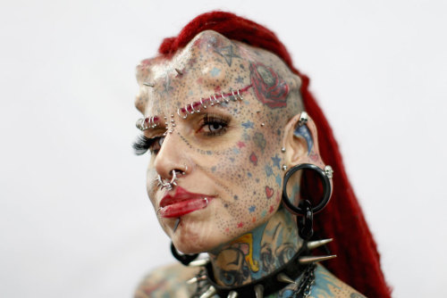 Meet Mexican tattoo diva La Mujer Vampira Maria Jose Cristerna Boing 