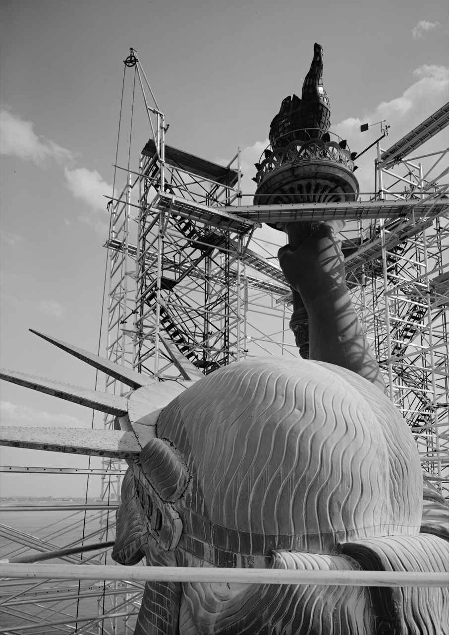 What Did The Statue of Liberty Look Like  in 1984 