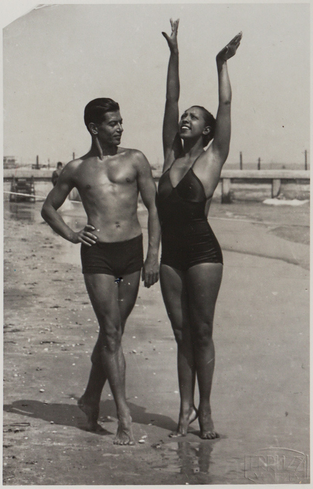 vintageblackglamour:

deviatesinc:

Serge Lifar and Josephine Baker

Josephine Baker and the legendary Russian ballet dancer Serge Lifar on the beach, probably somewhere in France. Very probably in the early 1930s. Photo: Hôtel des Ventes, Genève
