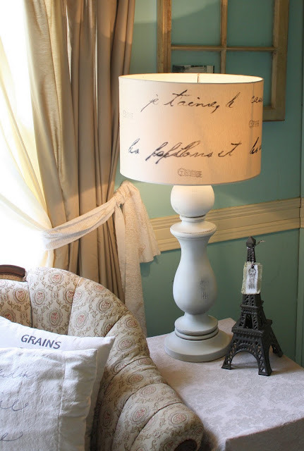 luxuryd3sign:

DIY lettered lamp

