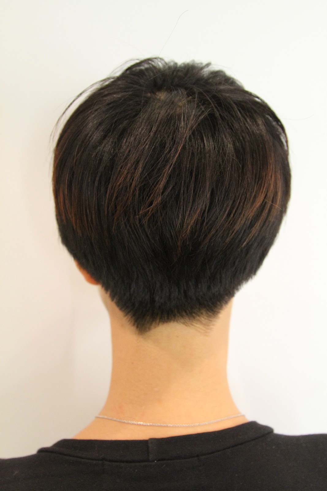 Clippered Bob Nape Shave Shaved Short Hair Hairstyle Style Cut Picture