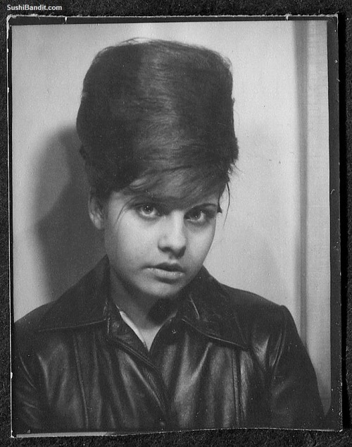 1960&#8217;s photobooth vintagemarlene: (www.sushibandit.com)