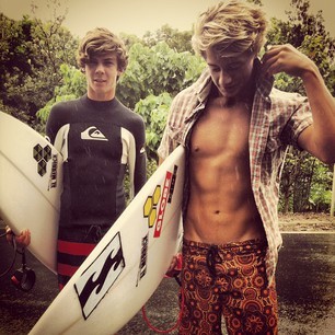 Surfer Boys