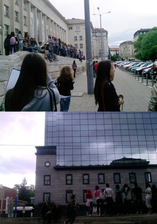  <br /> @mileycyrusdude: Waiting for @selenagomez to come out from her hotel in Bulgaria