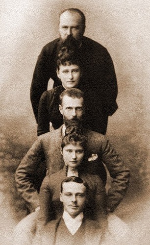 Grand Duke Ludwig IV of Hesse and by Rhine, Pss Elisabeth (Ella), GD Sergei Alexandrovich of Russia, Pss Alix and P. Ernest Louis.