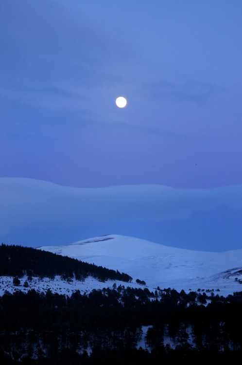 
Super moon shines over the Cairngorms mountains
