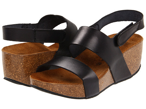 they look like they are made with similar materials to Birkenstocks ...