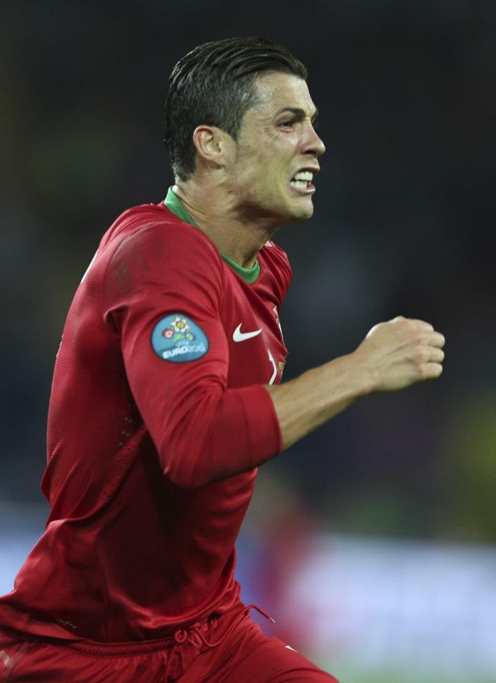 Fierce determination.Wow, if I were an opponent, Cristiano would frighten me like this.
EURO 2012 - Portugal vs. Netherlands 2:1, 17.06.2012(from Cristiano&#8217;s FB Portugal 2 - Holland 1)