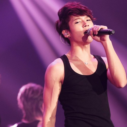 He has glorious abs,but his arms are just&#8230;&#8230;&#8230;.. and look at those veins&#8230;. my weakness..