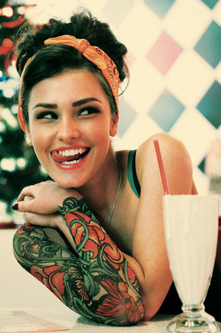 Tattoos Tumblr on Hot Hot Girl Tattoos Girls With Tattoos Smile Photography Notes