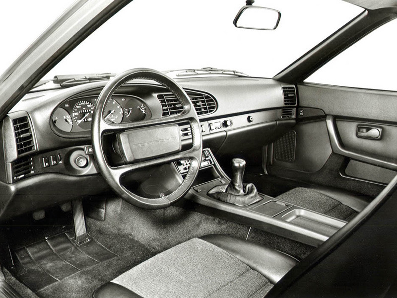 Car Interiors • 1985 Porsche 944 Turbo Coupe