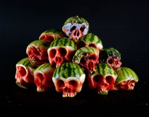 (via Fruits And Vegetables Carved Into Skull Shapes)