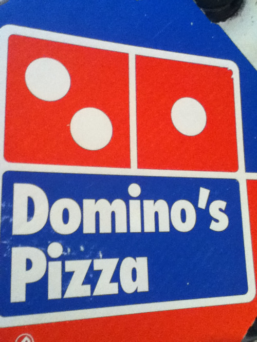 dominoes pizz