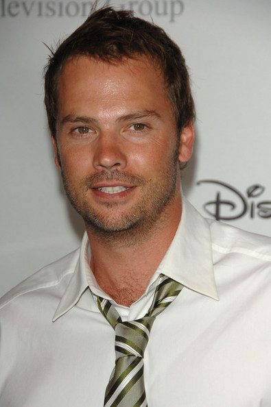 7th Heaven&#8217;s Barry Watson Joins Final Season as Serena&#8217;s New Love Interest

Serena’s love life is looking up, way up — her latest beau comes all the way from Heaven.
Gossip Girl has tapped 7th Heaven vet Barry Watson to join the sixth and final season as a romantic interest for Blake Lively‘s unlucky-in-love alter ego, TVLine has learned exclusively.
RELATED | Gossip Girl Taps Lost Beauty For Final Season
Little is known about his character, save for his name (Steven Spence) and occupation (he’s a young entrepreneur).
Watson’s post-Heaven credits include portraying the title character in ABC’s What About Brian and co-starring as Christina Applegate’s on-again, off-again boyfriend in ABC’s Samantha Who?  Last year, he played Sara Rue’s time-travelling suitor in the ABC Family pic My Future Boyfriend.
Gossip Girl‘s abbreviated farewell season launches Monday, October 8.

(SOURCE)