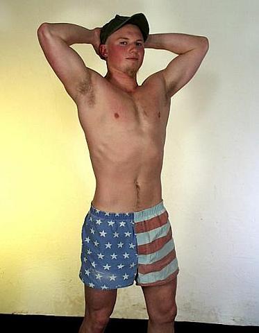 arcticboxing:

redneck teen

The only thing missing is the raised flag pole.