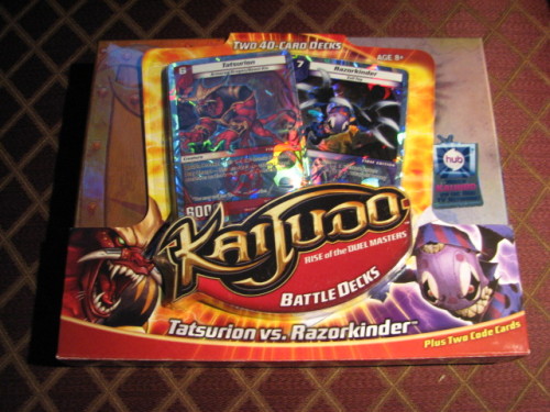 Kaijudo : Tatsurion vs. Razorkinder
I don’t know what this is …
but I want to know if I would get cancer if I open it up.
o_0