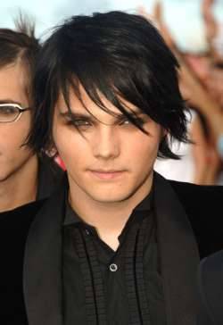 Gerard Way Haircut