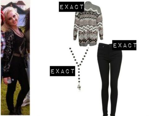 Perrie Edwards Outfit:
Black Jeans: Topshop
Printed Cardigan: Republic
Beaded Necklace: Endless
-Alexandra :3 xx