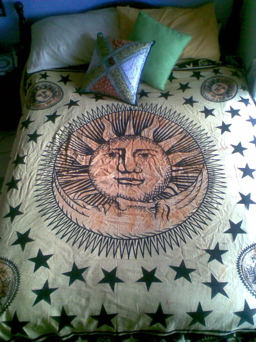 Here is a photograph of my new bed cover (also a tapestry) from my ...