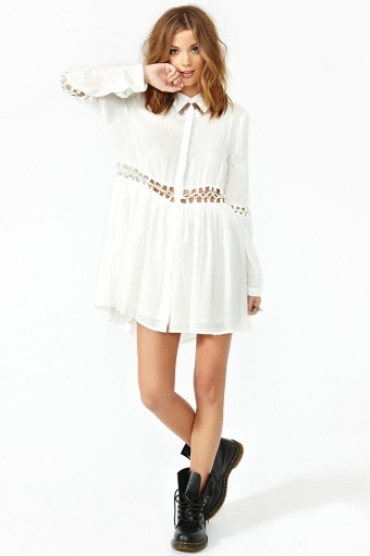 fashionfever:

Blanc Dress
