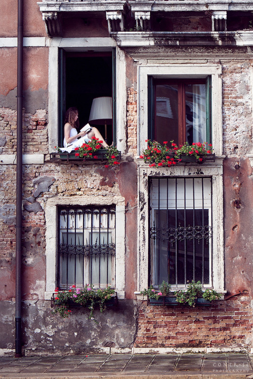 
windows in Venice  | by © Contr-se Photography
