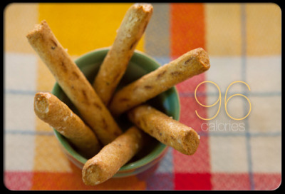 Six Whole-Grain Pretzel Sticks
For those who don&#8217;t like nuts, pretzels are just as convenient when you&#8217;re on the move. To stay under 100 calories, stick to six whole-grain pretzel sticks. This snack is cholesterol-free, low in fat and sugar, and provides more than 3&#160;g of fiber to help tide you over.
Saturated Fat: 0.4g
Sodium: 257mg
Cholesterol: 0&#160;m
