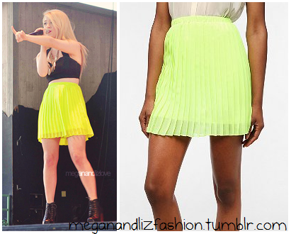 This is the neon yellow skirt that Liz was wearing during a performance.
You can buy it here from Urban Outfitters for $29.99