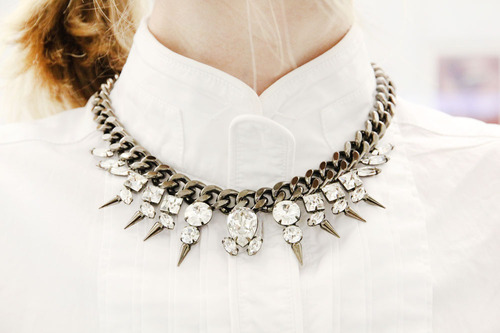 Jane’s Fenton/Fallon necklace (image: teenvogue)