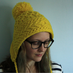 dudesthatknit:

Knit Inspiration: Neon Ski Bonnet by Lacey Volk
Could you imagine this hat completing a cool outfit? *gasps*
