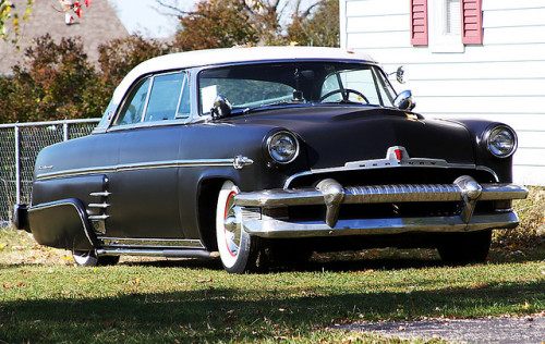 1954 Mercury by raddad! on Flickr.