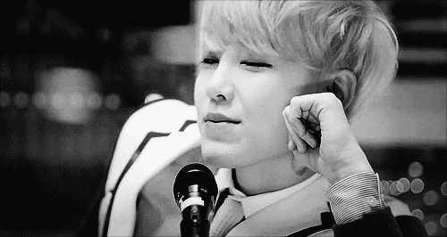 ... zelo again on a bit of a zelo binge right now black and white zelo gif