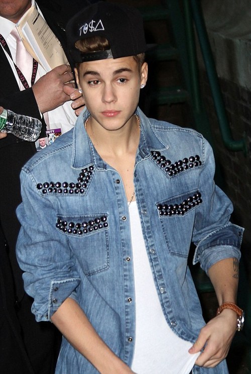 Justin out in New York after the VSFS rehearsal