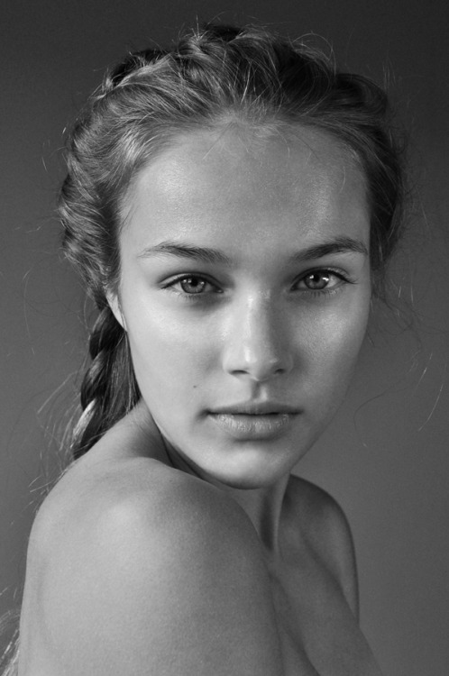 Rozanne Verduin (Micha Models) by Sarah Stolp