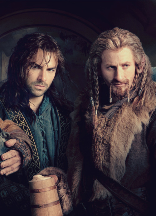 Peter Jackson why you make hot Dwarves?!?! Not that im complaining!!