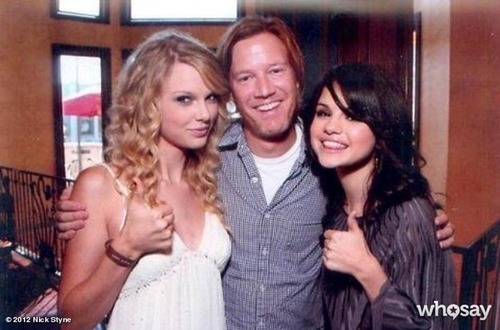 
@ticky44: &#8221;Classic old days with @selenagomez and @taylorswift13&#8221;
