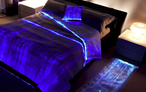 (via Luminous Fiber Optics Bed Cover » Design You Trust – Design Blog and Community)
