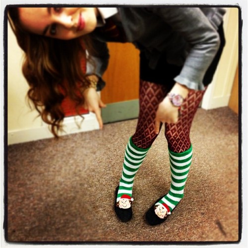 houseofanubisfan:

Tweeted by Louisa: “The awesome festive socks the House of Anubis costume department gave me to keep my tootsies warm on set :D”.
