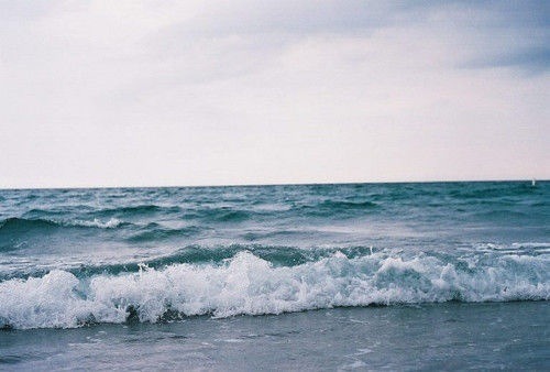  Waves 