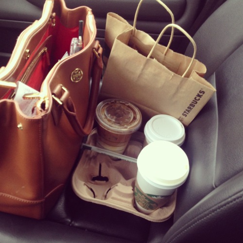 xoxjanny: Starbucks, and Tory Burch, what more could a girl ask for? 
