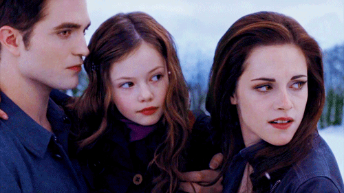 Bella Swan, Edward Cullen och Renesmee.