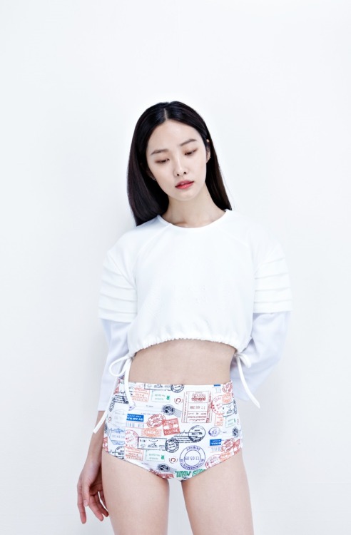 koreanmodel: Kwak Jiyoung for Low Classic S/S 2013 collection 