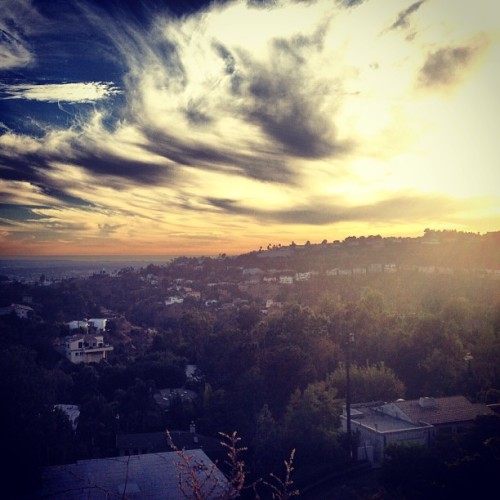 The west is the best&#8230; Get here and we&#8217;ll do the rest #MulhollandDriveSunset