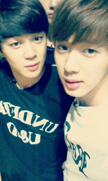 bts-trans:   갑자기 지민이랑 찍고싶었진 http://t.co/9WY6XMJZpJ   [JIN] Suddenly wanted to take-jin with Jimin  http://t.co/TPbHvtIJvb   Trans cr; Denise @ bts-trans © TAKE OUT WITH FULL CREDITS