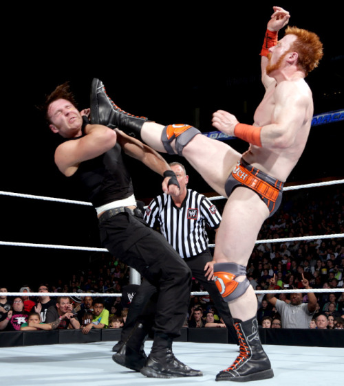 WWE Smackdown 09.05.2014 - Bản đầy đủ (Xem lại và Tải về ) Tumblr_n5a2oeUOuA1s960coo1_500