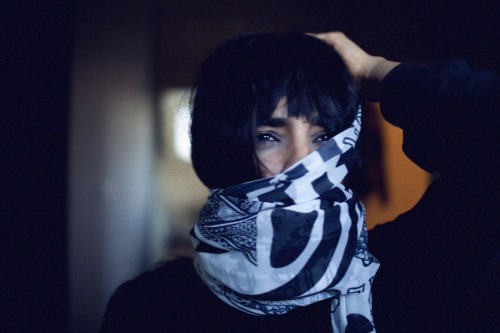 New photo of Loreen and the symbol scarf! [900x600px]
